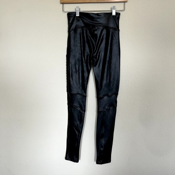 Spanx Faux Leather Motto Leggings Sz Small - Picture 7 of 9